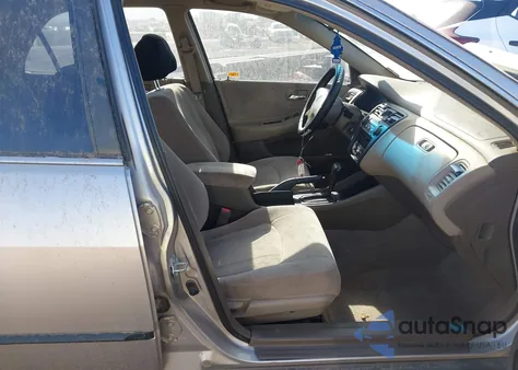 1999 Honda Accord Lx из США, поврежденный, VIN JHMCG5647XC041152